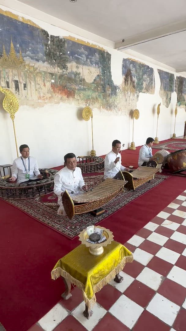 Echtes Kambodscha und Vietnam in 14 Tagen customer review video