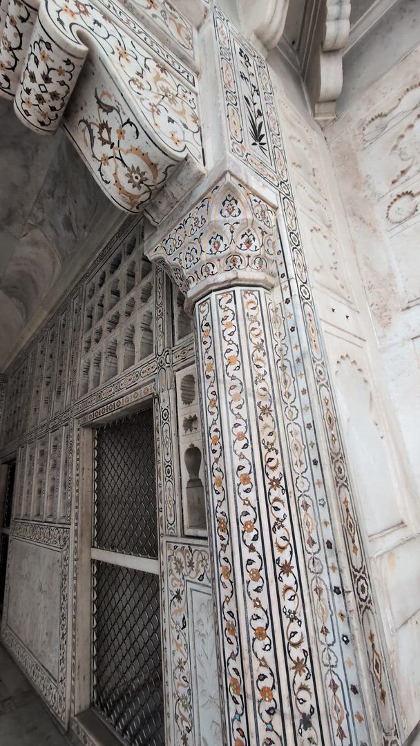 Vídeo de reseña del cliente sobre Grupo/Privado Triángulo de Oro con Varanasi Con Hoteles de Lujo de 4 Estrellas