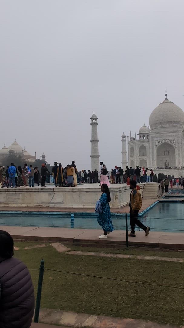 Vídeo de reseña del cliente sobre Grupo/Privado Triángulo de Oro con Varanasi Con Hoteles de Lujo de 4 Estrellas